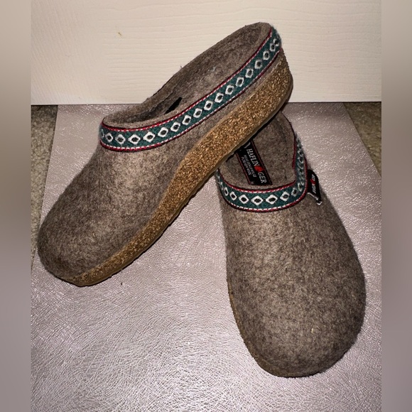 Haflinger Taupe Wool Clogs with Geometric Trim 36 5 fall winter - Picture 1 of 10